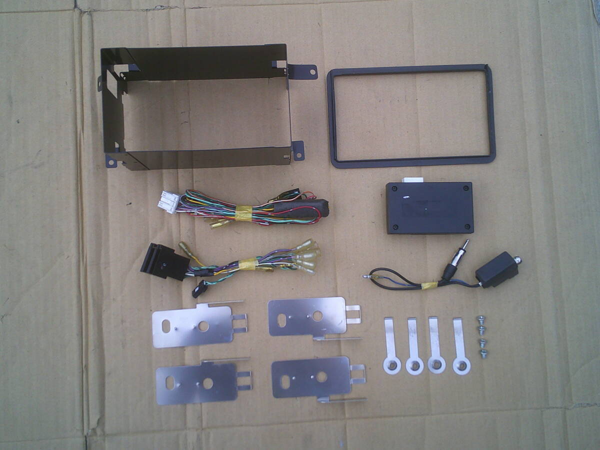 ★ 939 アルファロメオ 159 2DIN 取り付けキット 枠 ステー 配線 キャンバスアダプター BIF-CO1-AL1R CANBUSアダプター ★ 93932 93922_画像4