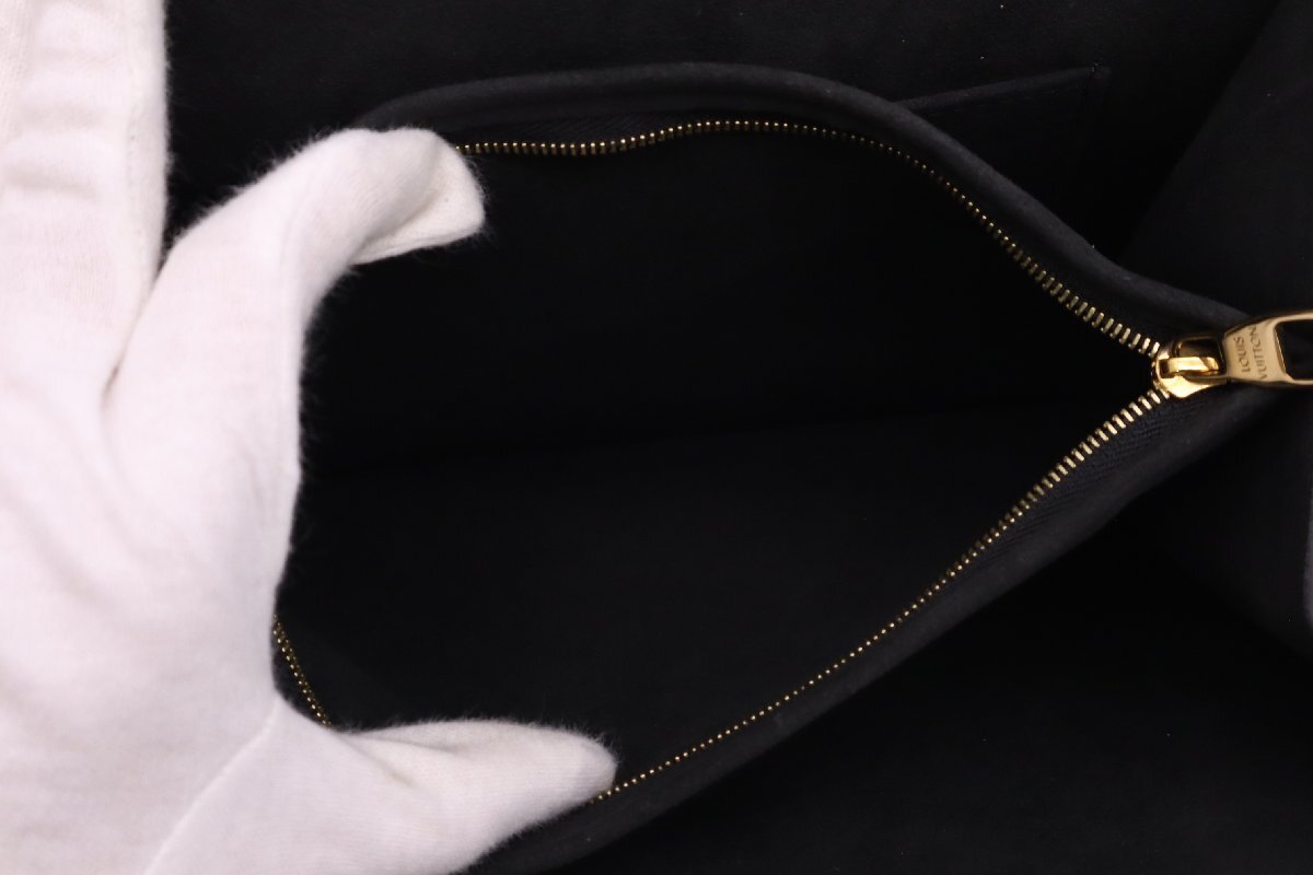 ☆安心の３大保証☆ ABランク ≪LOUIS VUITTON ルイ ヴィトン /ショルダーバッグ≫ M82477 LVロック カーフレザー ドーフィーヌMM ノワール_画像9