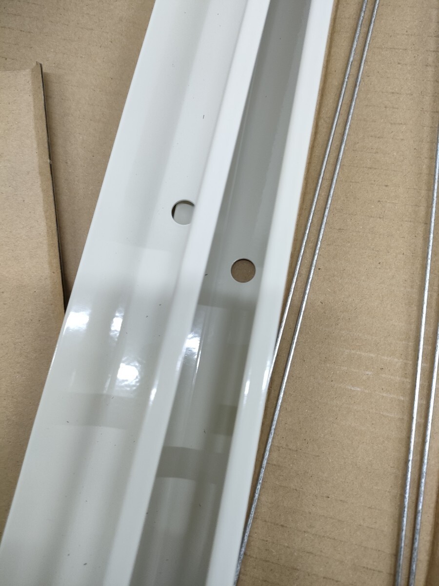 0710/3123 クーラーキャッチャー 傾斜屋根用 C-YG型 日晴金属製 エアコン据付部品 ※同梱不可_画像2