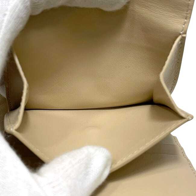 セリーヌ 三つ折り 財布 スモール トリフォールド f-24327 ベージュ 10B573BEL 美品 レザー 中古_画像6