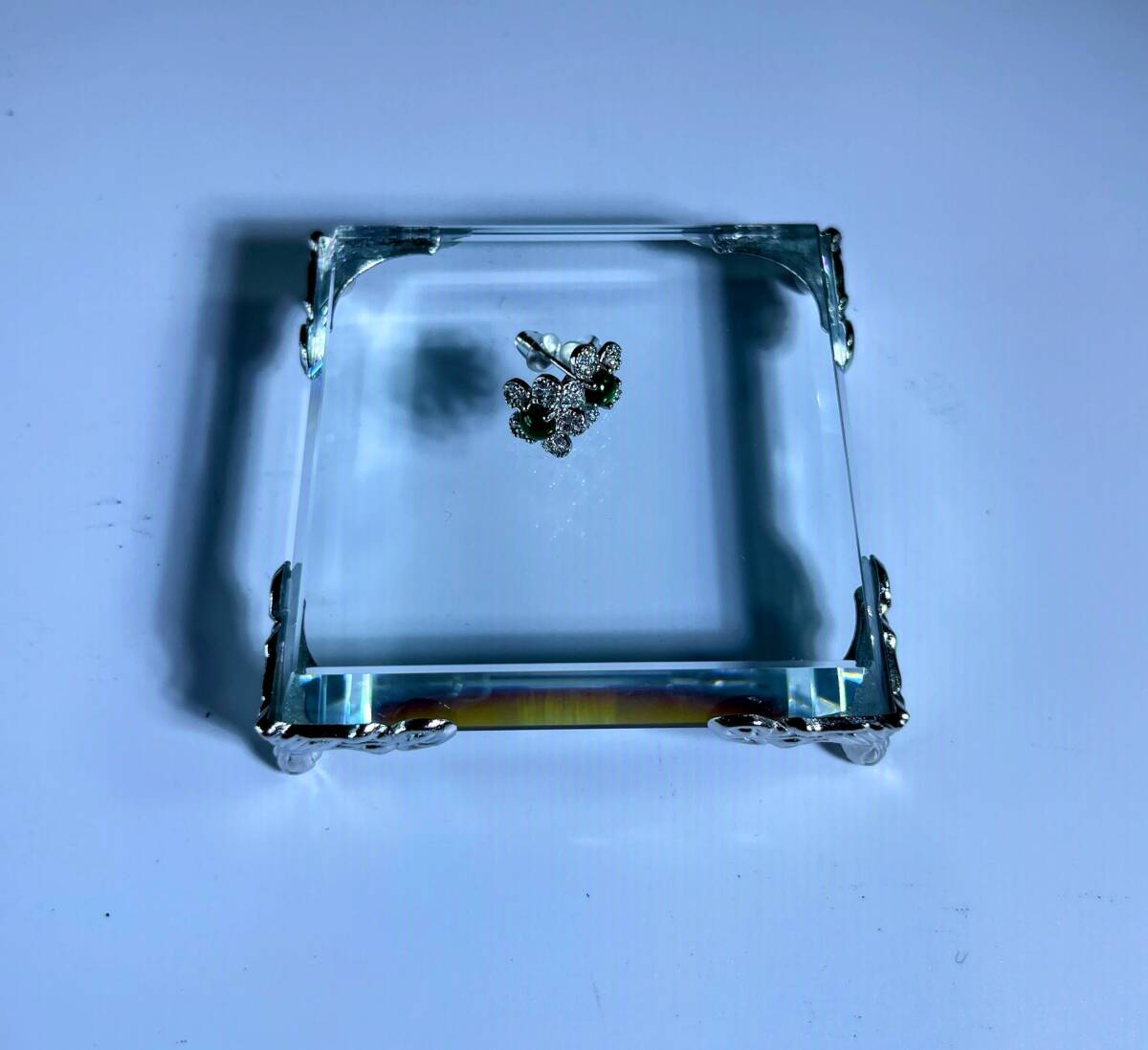 天然翡翠腕輪 鑑別書付き 最高級緑色 可愛い_画像5