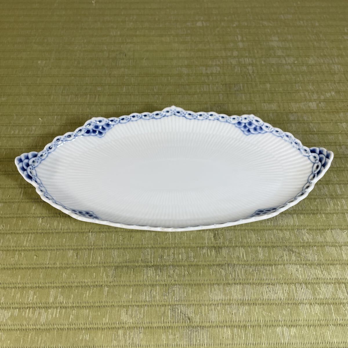 ▲送料無料 ▲ロイヤルコペンハーゲン プリンセス ピックルディッシュ 楕円型 プレート 皿 中古 現状品 _画像1