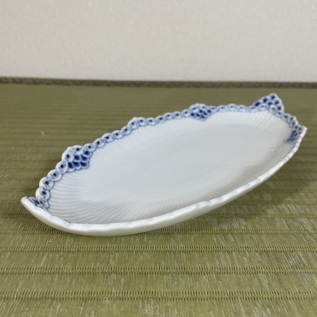 ▲送料無料 ▲ロイヤルコペンハーゲン プリンセス ピックルディッシュ 楕円型 プレート 皿 中古 現状品 _画像8