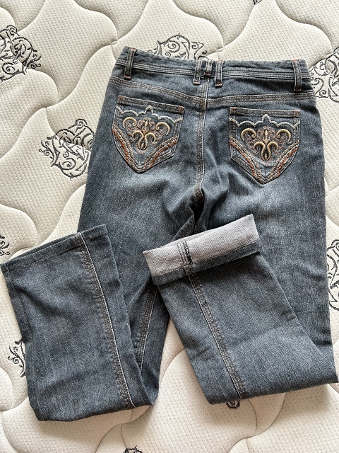 綺麗め CARAVAN ジーンズ W64 H91 ストレッチジーンズ Brand キャラバン 刺繍ジーンズ お洒落 デニムパンツ Lady'sお洒落ジーパン レア 特_画像9