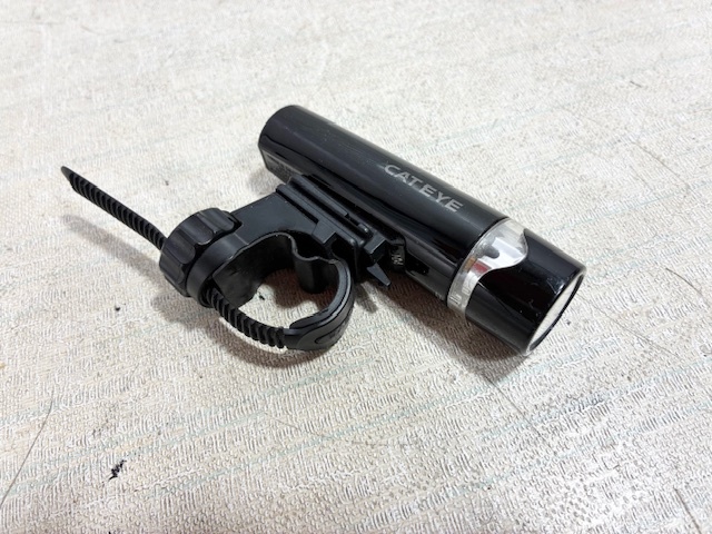 キャットアイ LED ミニライト　全国定形外郵便290円で発送します_画像3