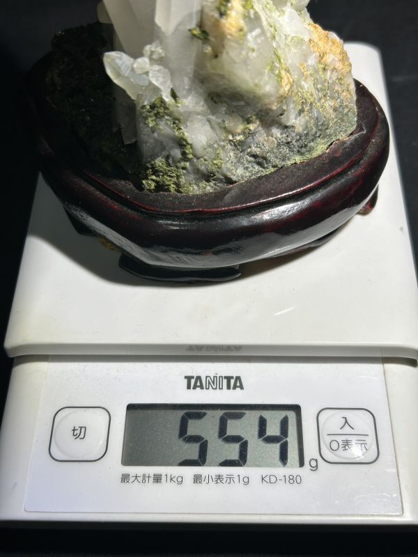 【S10-10】天然石 水晶 クラスター パワーストーン 約554g 台付き 旧家整理品_画像8