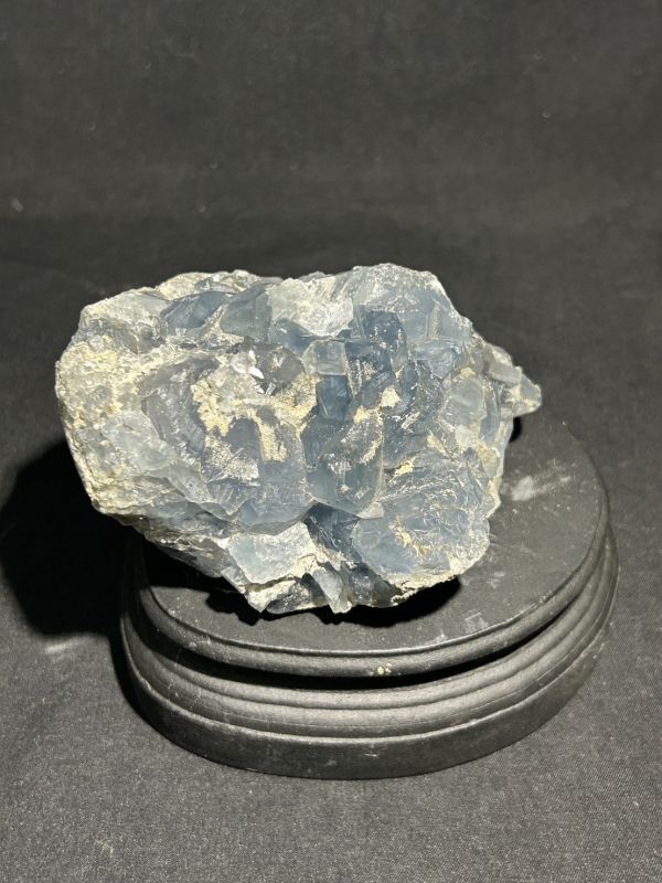 【S10-10】天然石 天青石 パワーストーン 約814g 台付き 旧家整理品_画像3
