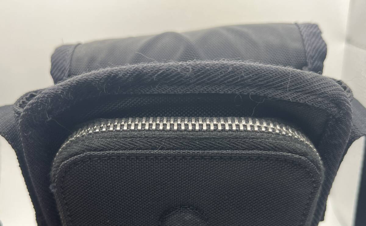 CELINE ショルダーバッグ トレッキング モバイルポーチ キャンバス ブラック_画像4