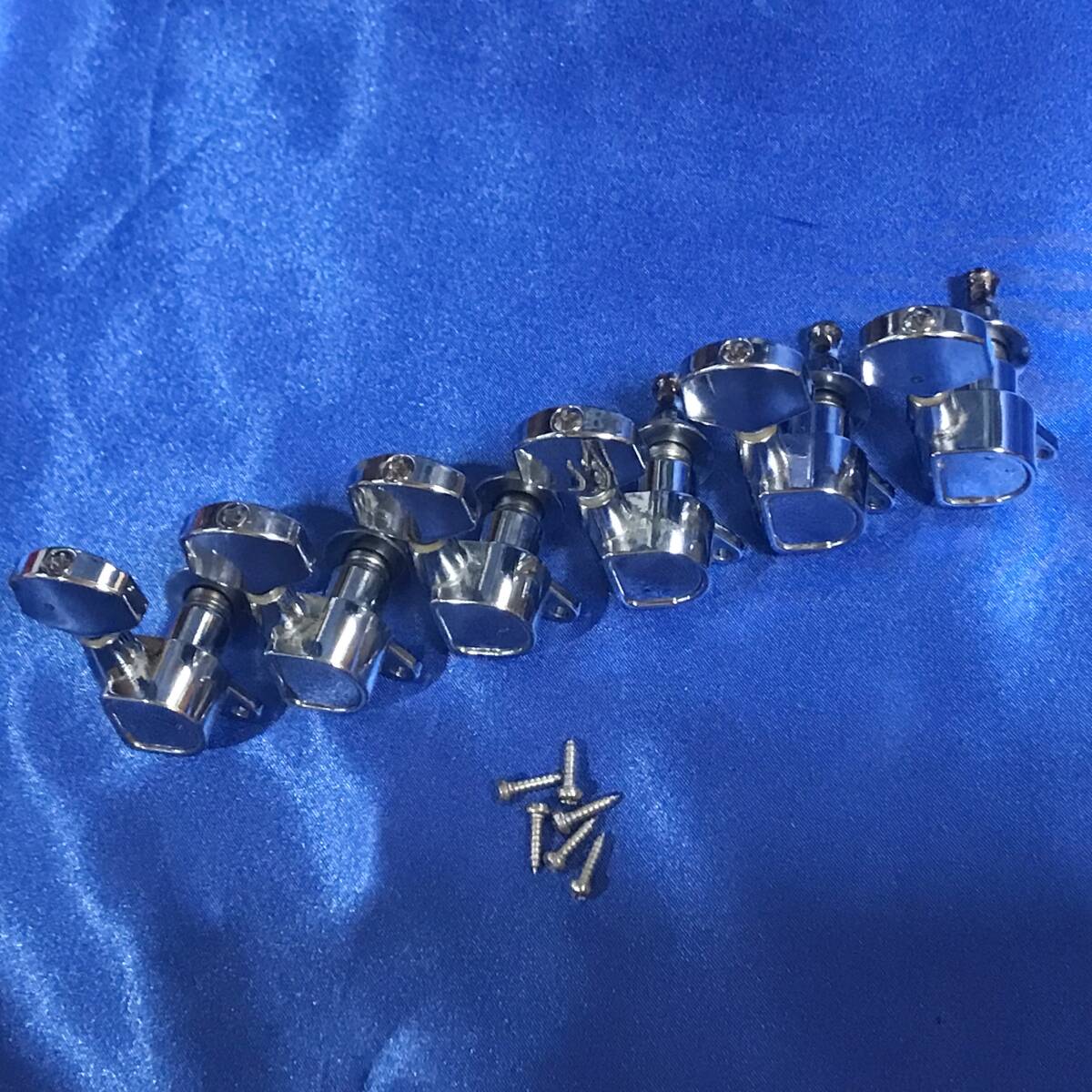 ◆ FERNANDES フェルナンデス 右用 6連ペグ クローム ◆_画像2