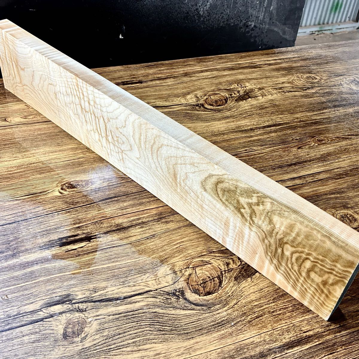 『OS012』極厚 極上美杢 激縮み杢 超特大 カーリーメイプル(縦幅厚738-125-30㎜)ギター材 ギター素材 ペンブランク ハンドメイド素材_画像2