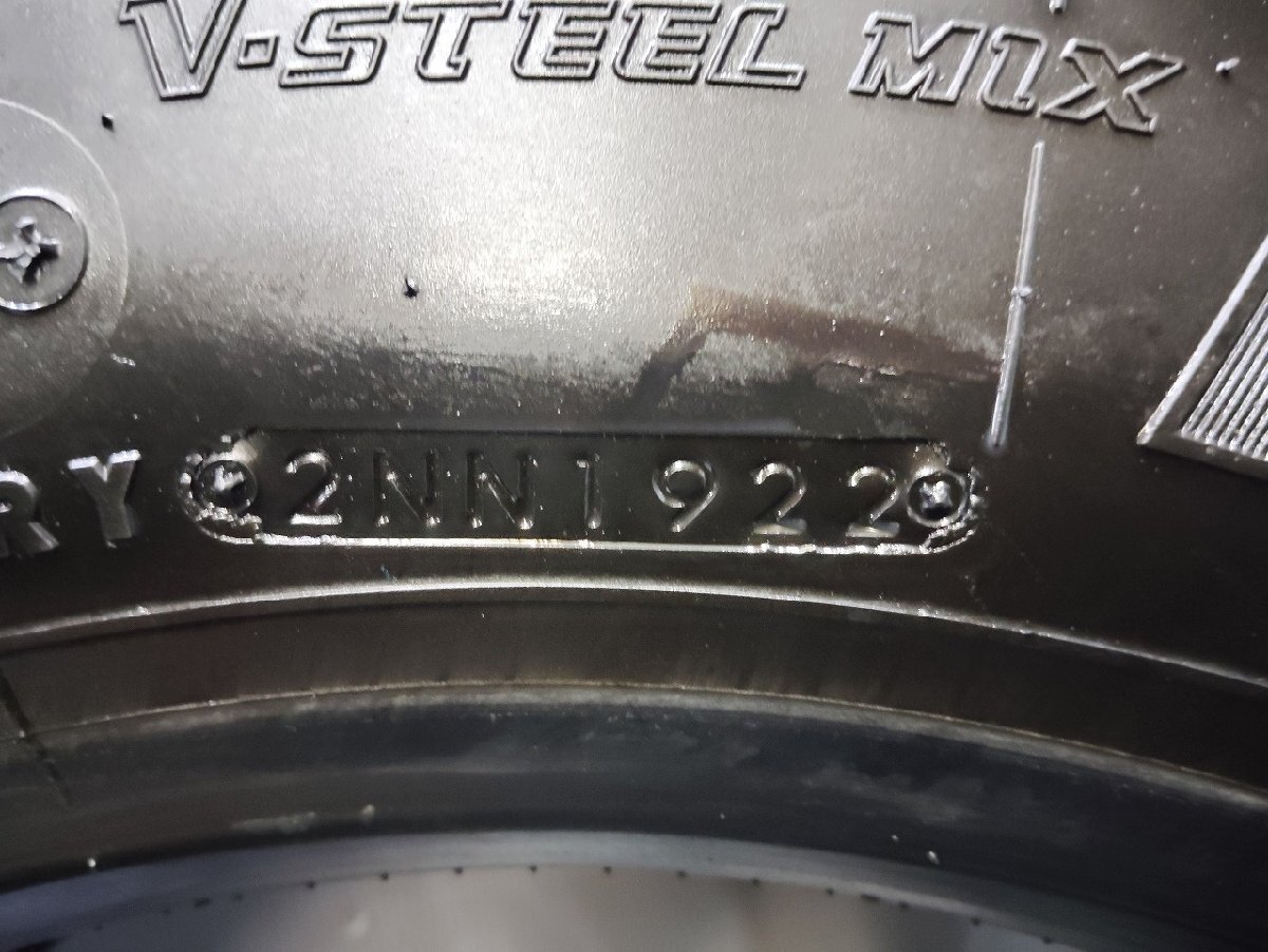 札幌発 引取可 BS M888 265/70R19.5 140/138J 19.5インチ トラックタイヤ 夏タイヤ ミックスタイヤ 2本 22年 バリ溝 大型トラック (KTS369)の画像10