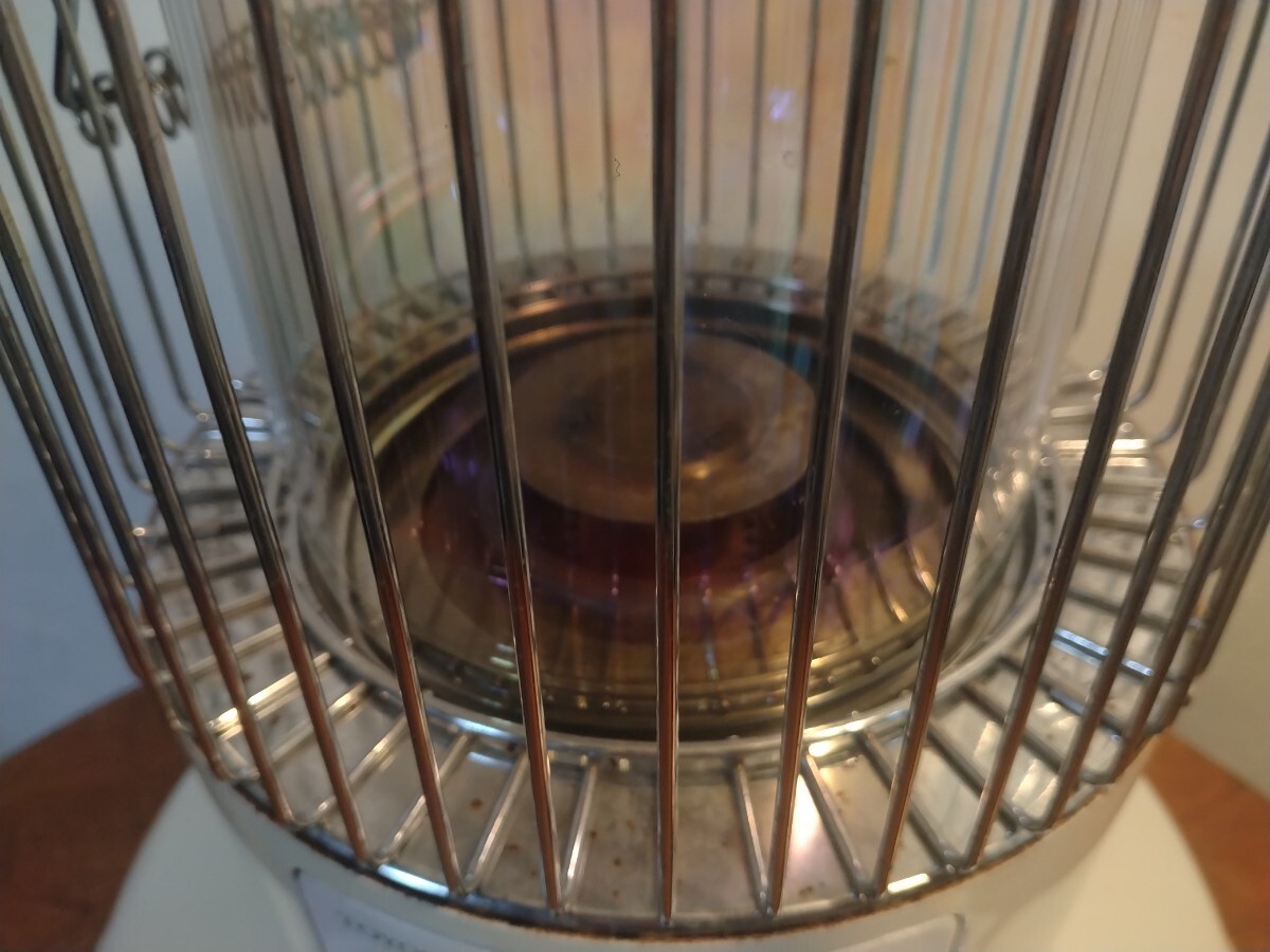 R71001-4 トヨトミ レインボー 石油ストーブRB-20A形 動作確認済み ※新品替え芯付属致します_画像4