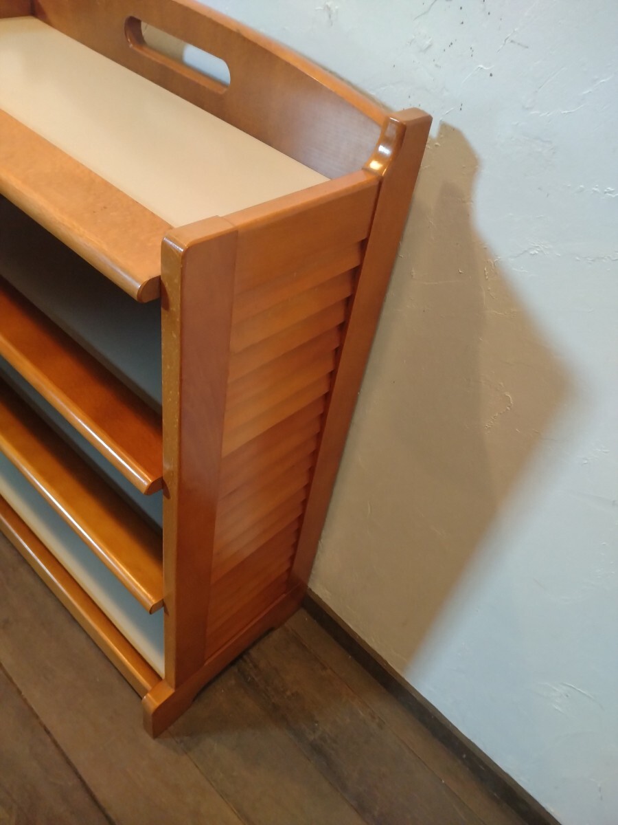 R71021-5 オールドカリモク当時物 小型4段本棚 幅約50cm奥行約24.5cm高さ約64.5cm_画像6