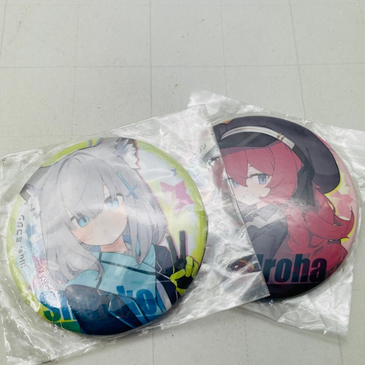  новый товар нераспечатанный C105.. магазин miko Gin голубой архив жестяная банка значок 2 вида комплект 