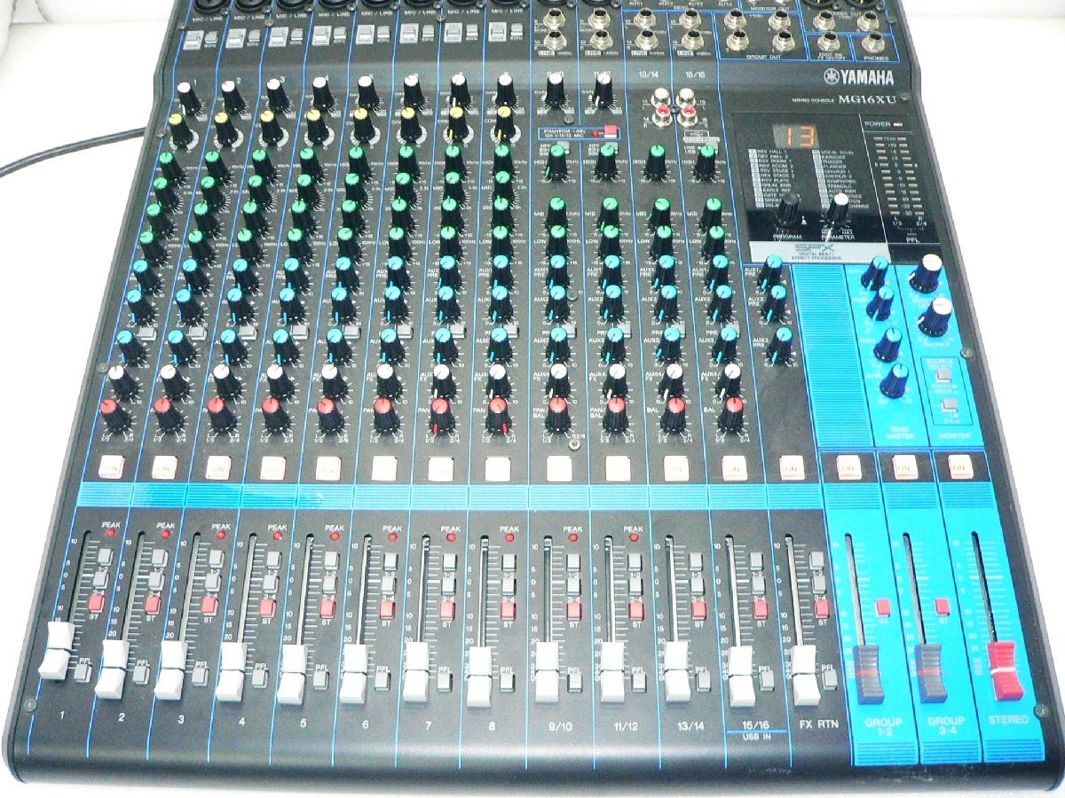 ジャンク YAMAHA MG16XU アナログミキサー 16チャンネル MG16XU 通電確認のみ_画像3