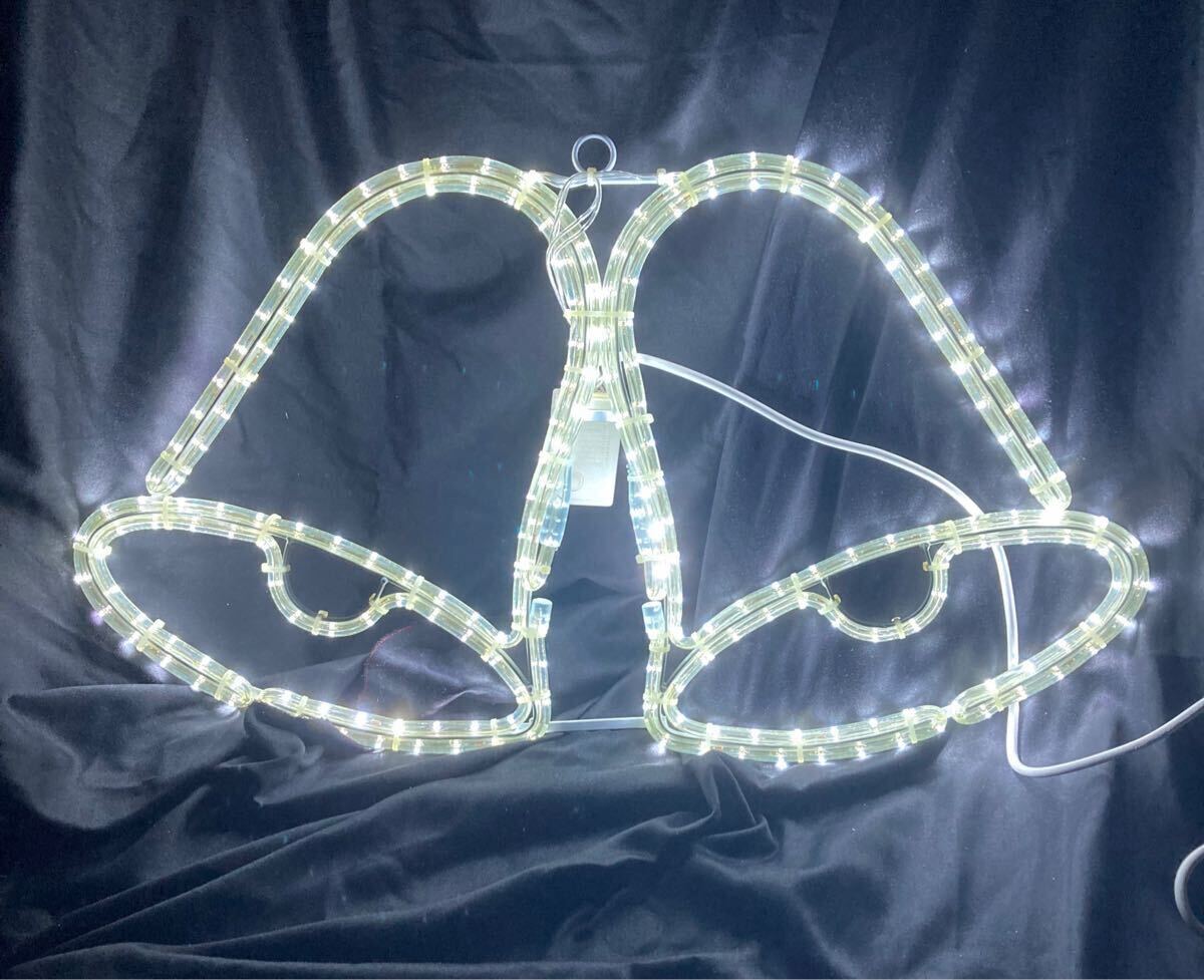 ダブルベル LEDイルミネーション　ホワイト色LED チューブ(ロープ)ライト　点滅コントローラー付き　防滴タイプ　 サイズW75×H43㎝_画像1