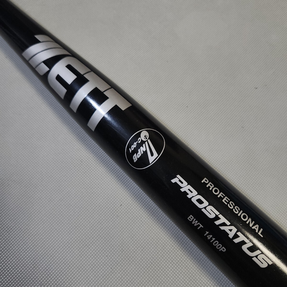 Hanshin Tigers Machida . 2 . игрок с автографом реальное использование bat Hiroshima Toyo Carp