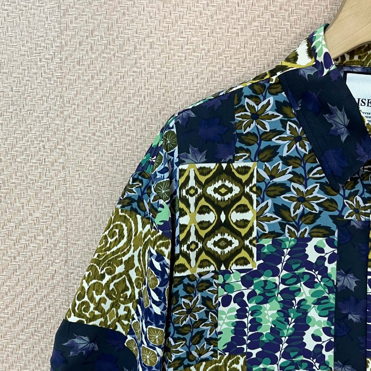 個性ヨーロッパ製※定価3万◆ブルガリア発※RISELIN 半袖シャツ シルク混 薄手 通気 涼しい 総柄 葉柄 アロハシャツ 旅行 夏服 L/48サイズ_画像6