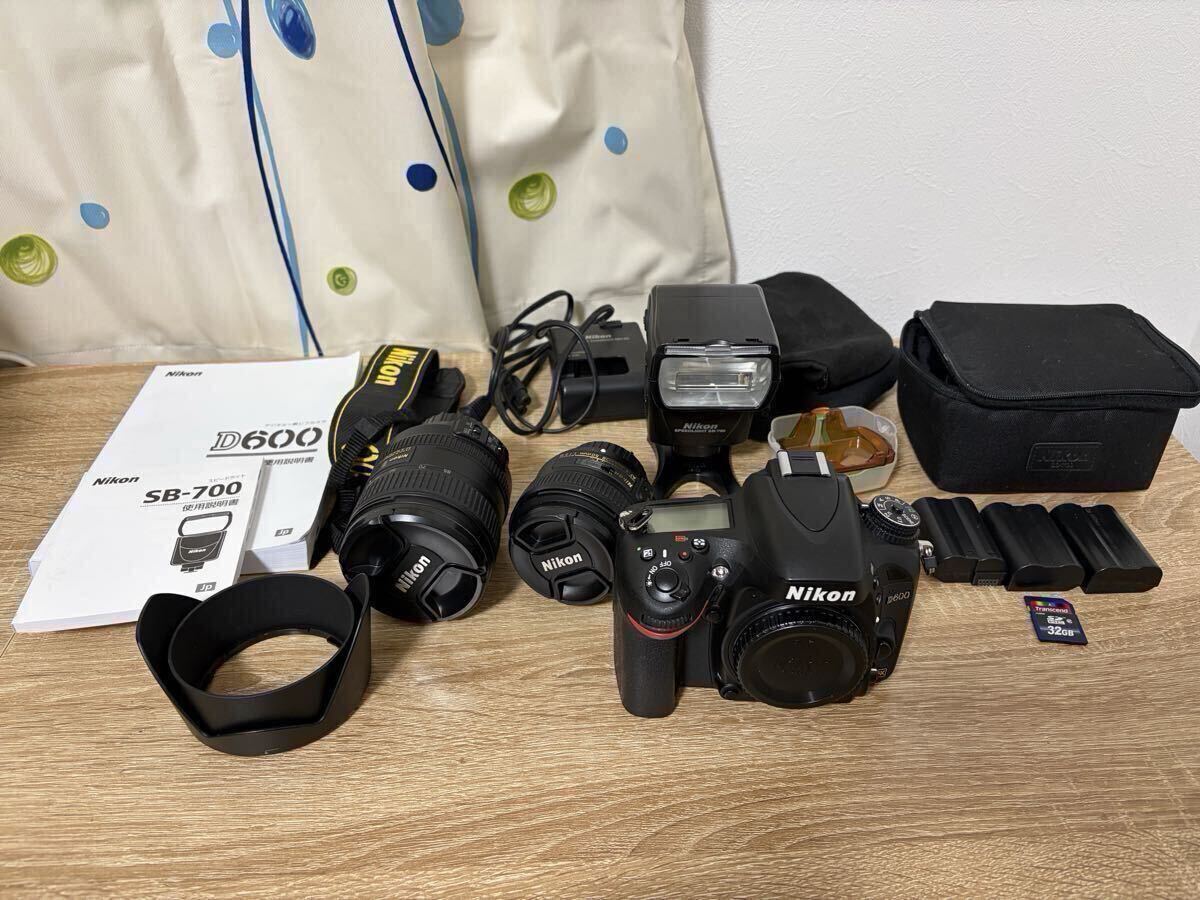 ★Nikon D600 ダブルレンズキット 24-85mm f/3.5-4.5G ED VR 50mm f/1.8G バッテリー SDカード SB-700スピードライト★_画像1