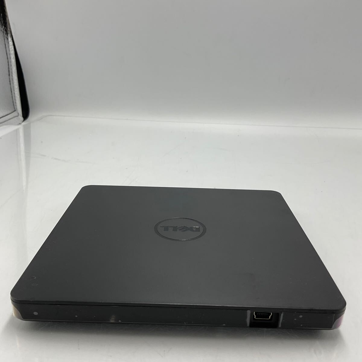 ◎(D022) 中古美品 デル USB薄型DVDスーパーマルチドライブ DELL DW316 外付けDVDドライブ GP61NB60(A 18)_画像3