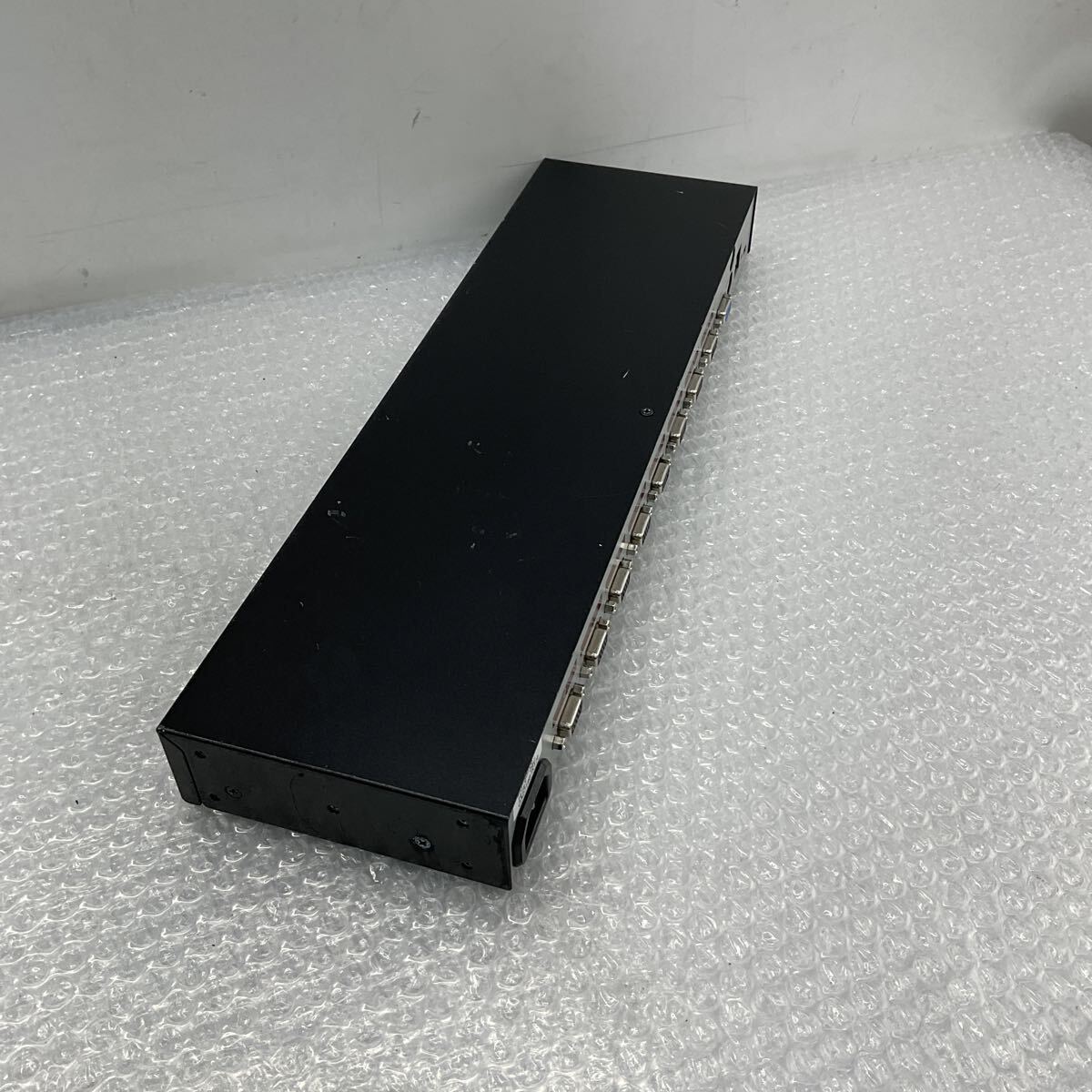 ◎(D2380) 富士通 FUJITSU ( PG-SB206 ) KVMスイッチ コンソールスイッチ 8ポート （B1-10）_画像3