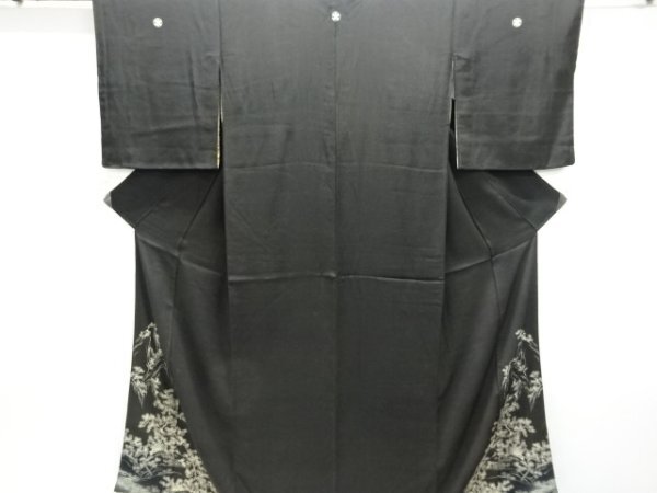 ys7559009; 宗sou 錦紗唐松に楼閣模様刺繍留袖【アンティーク】【着】_画像1