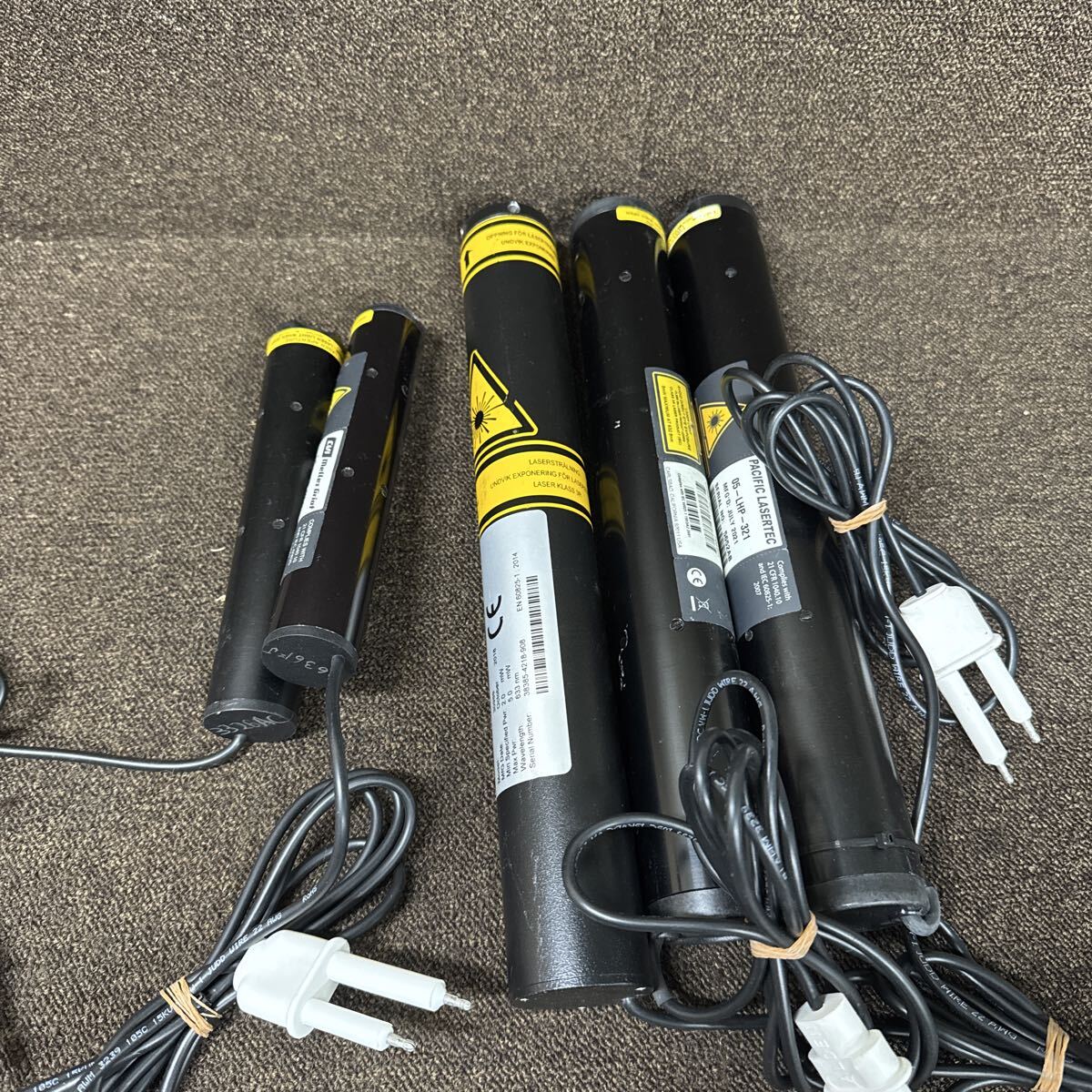 JZ10-131 激安 REO ヘリウムネオンレーザー用電源 レーザーヘッド5点 動作未確認 中古現状品 ※3回再出品で処分_画像4