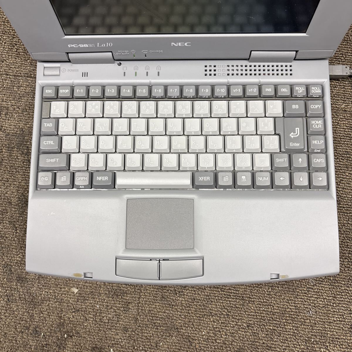 MY98-1185 激安 PC98 ノートブック NEC 98note Aile PC-9821La10/8 modelA 起動音ランプ確認済み ジャンク 同梱可能_画像3