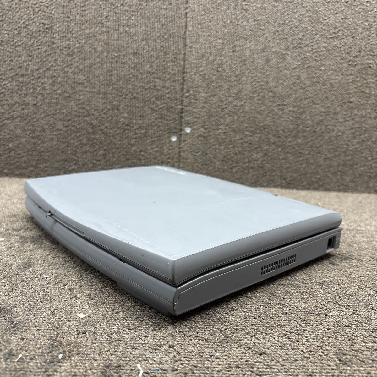 MY98-1185 激安 PC98 ノートブック NEC 98note Aile PC-9821La10/8 modelA 起動音ランプ確認済み ジャンク 同梱可能_画像4