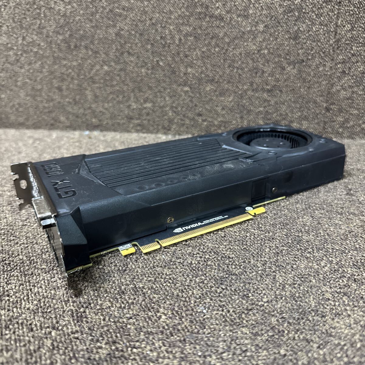 GK10 激安 GB-736 グラフィックボード Nvidia GTX1060 PCI-E 3GB GDDR5 192Bit 通電不可 中古品 同梱可能_画像2