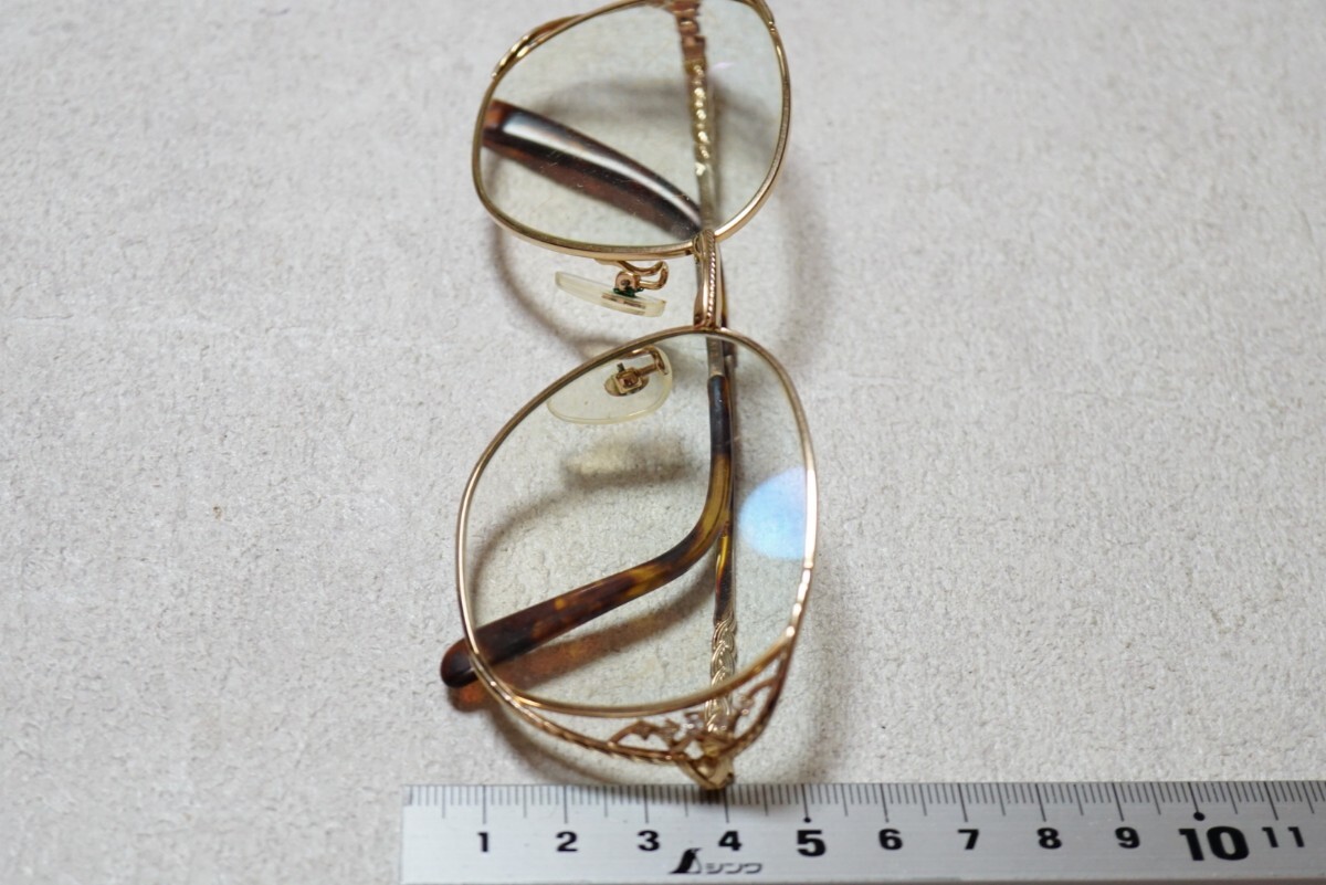 1114 FENDI/フェンディ 天然ダイヤモンド 眼鏡 メガネ サングラス アクセサリー ヴィンテージ ブランド 寶石 裝飾品