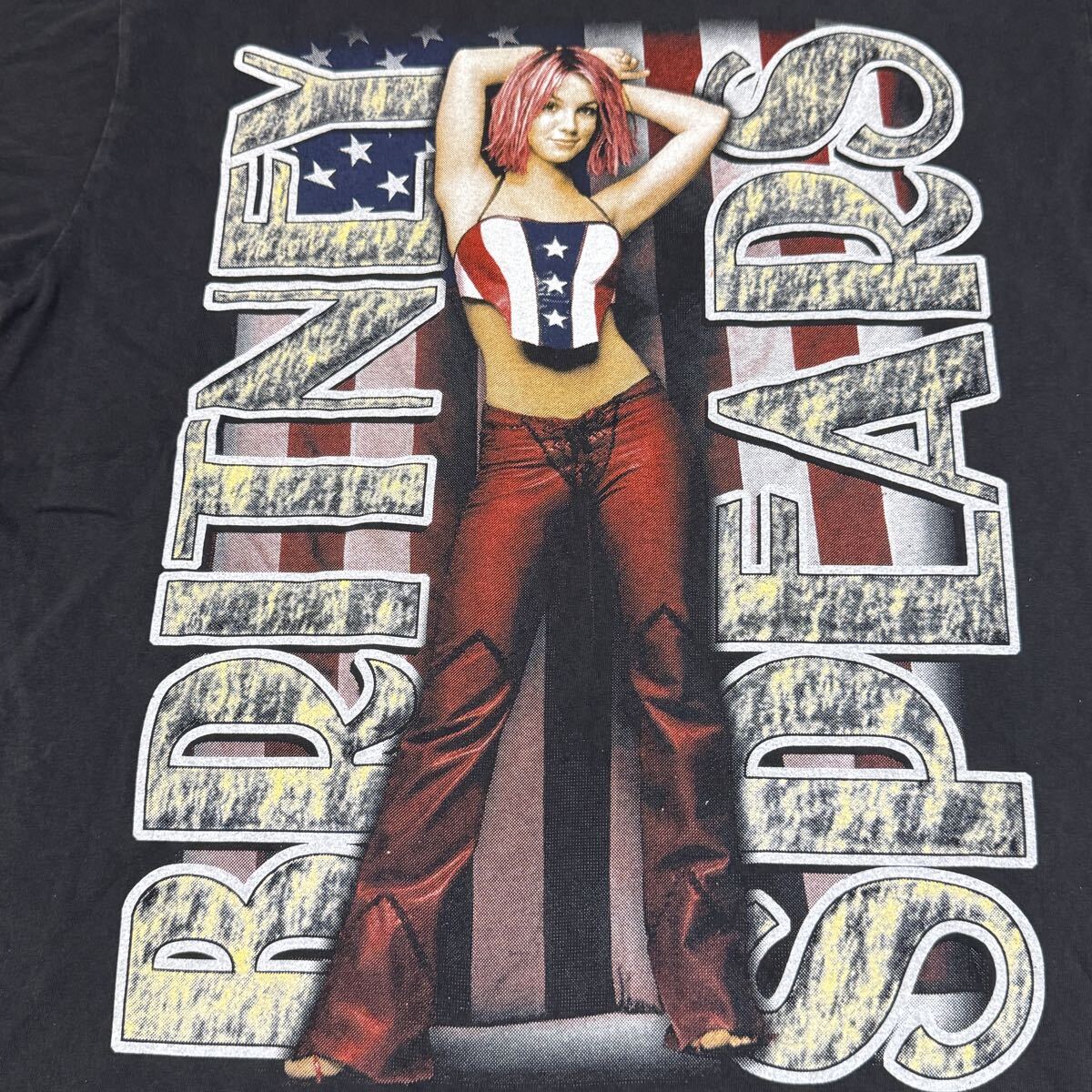 送料無料サイズL★ラスト1点★ブリトニー・スピアーズ★アメリカ国旗Tシャツ黒★星条旗★アーティスト★シングルステッチ_画像2