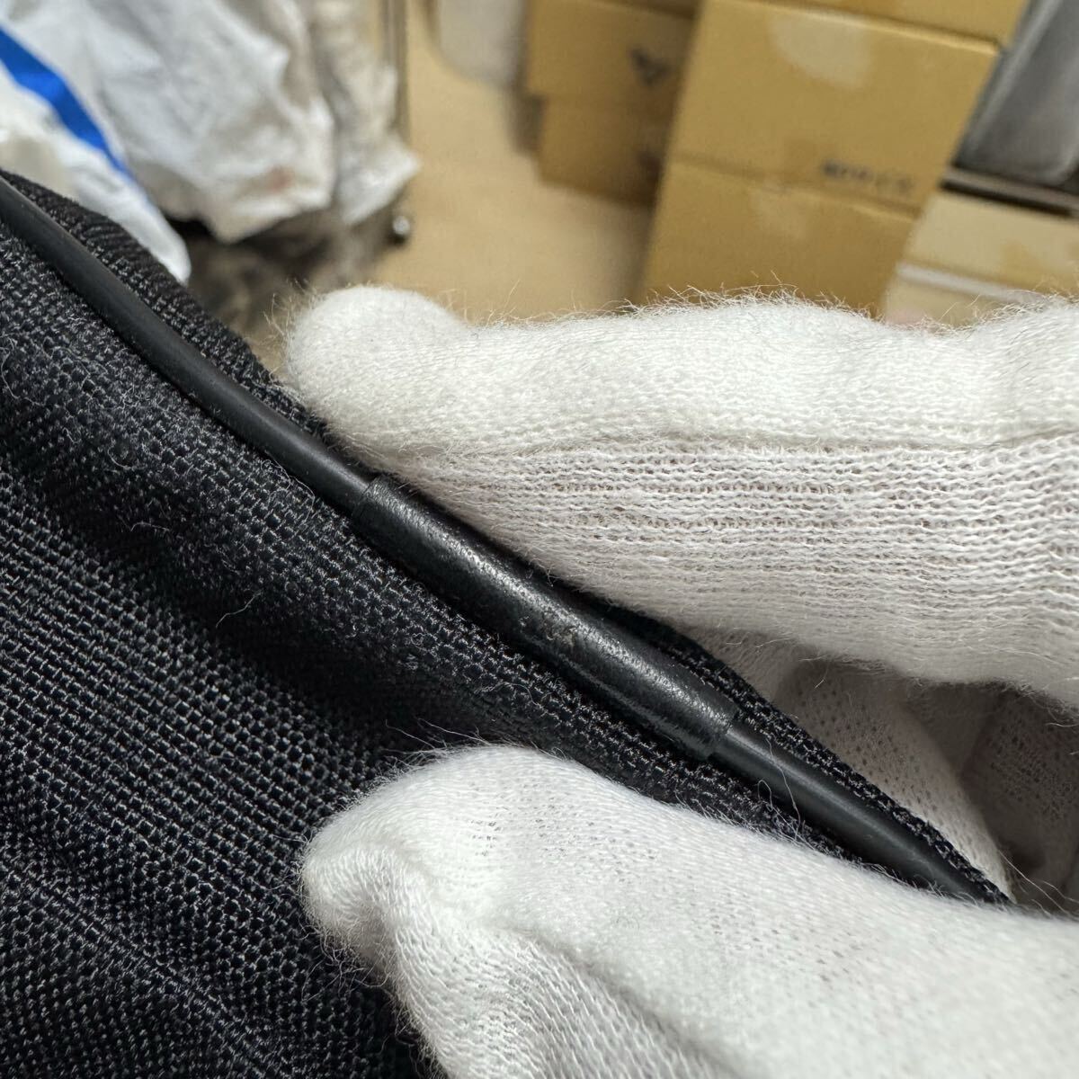 【新品同様】定価48,400円 PORTER HYBRID ポーター ハイブリッド ボディバッグ 737-17804 ワンショルダーバッグ ブラック 黒_画像9