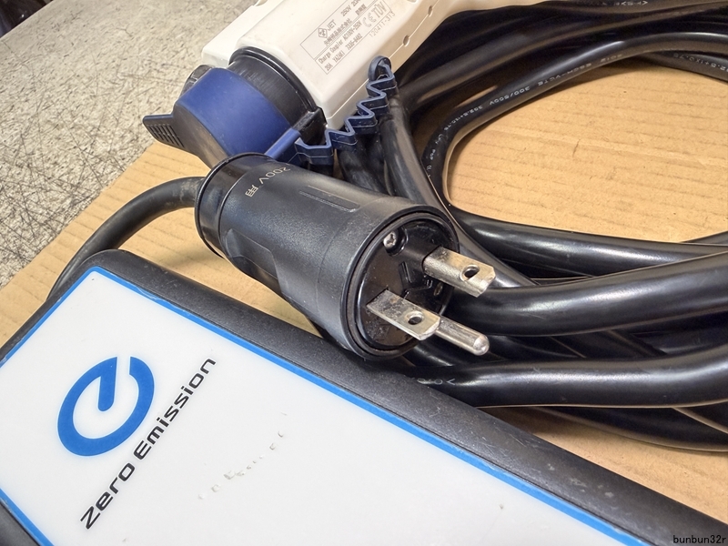 LEAF/リーフ/流用等 日産純正充電ケーブル/7.5ｍ 29690 3NA1A 専用ケース付属 良品！_画像9