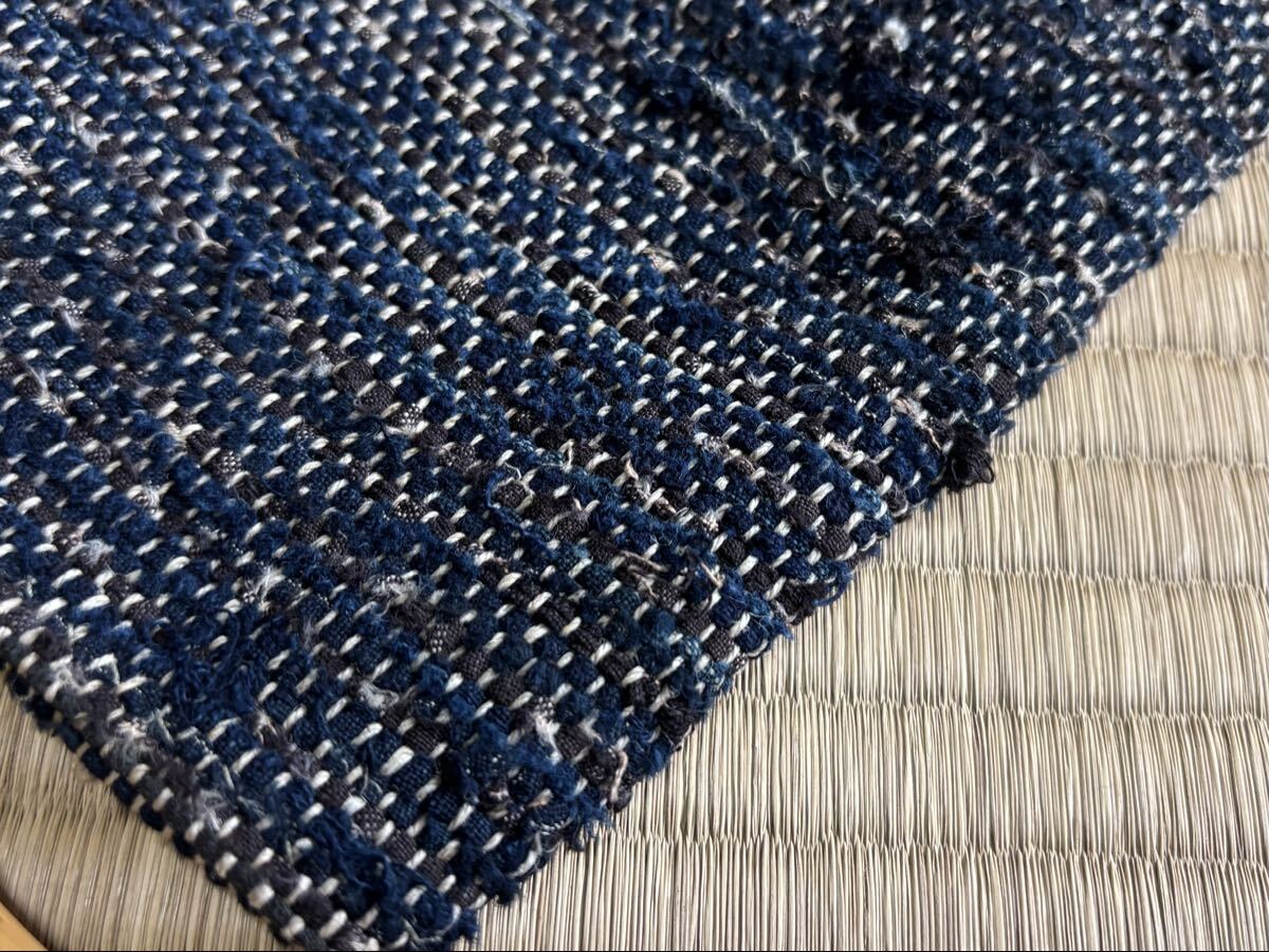 【兎】時代物 サックリ さっくり 生地 木綿 BORO 襤褸 刺し子 野良着 ボロ (リメイク裂き織 藍染 古布 古裂 ビンテージパッチワーク )_画像9