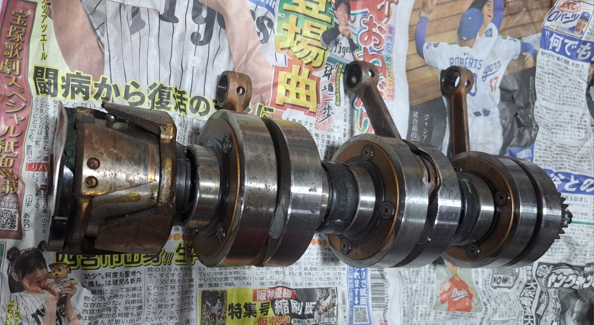 カワサキ 750SS 500SS 辺り クランクシャフト H2 H1 エンジン キャブレター 当時物 チャンバー 外装 _画像3