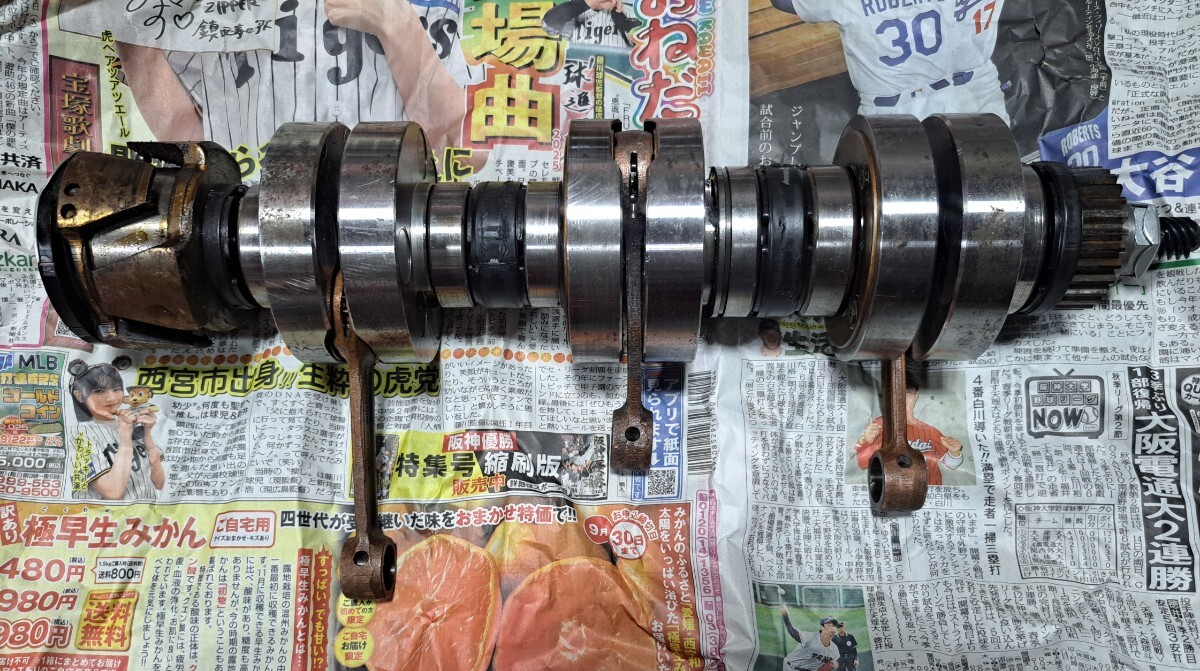 カワサキ 750SS 500SS 辺り クランクシャフト H2 H1 エンジン キャブレター 当時物 チャンバー 外装 _画像4