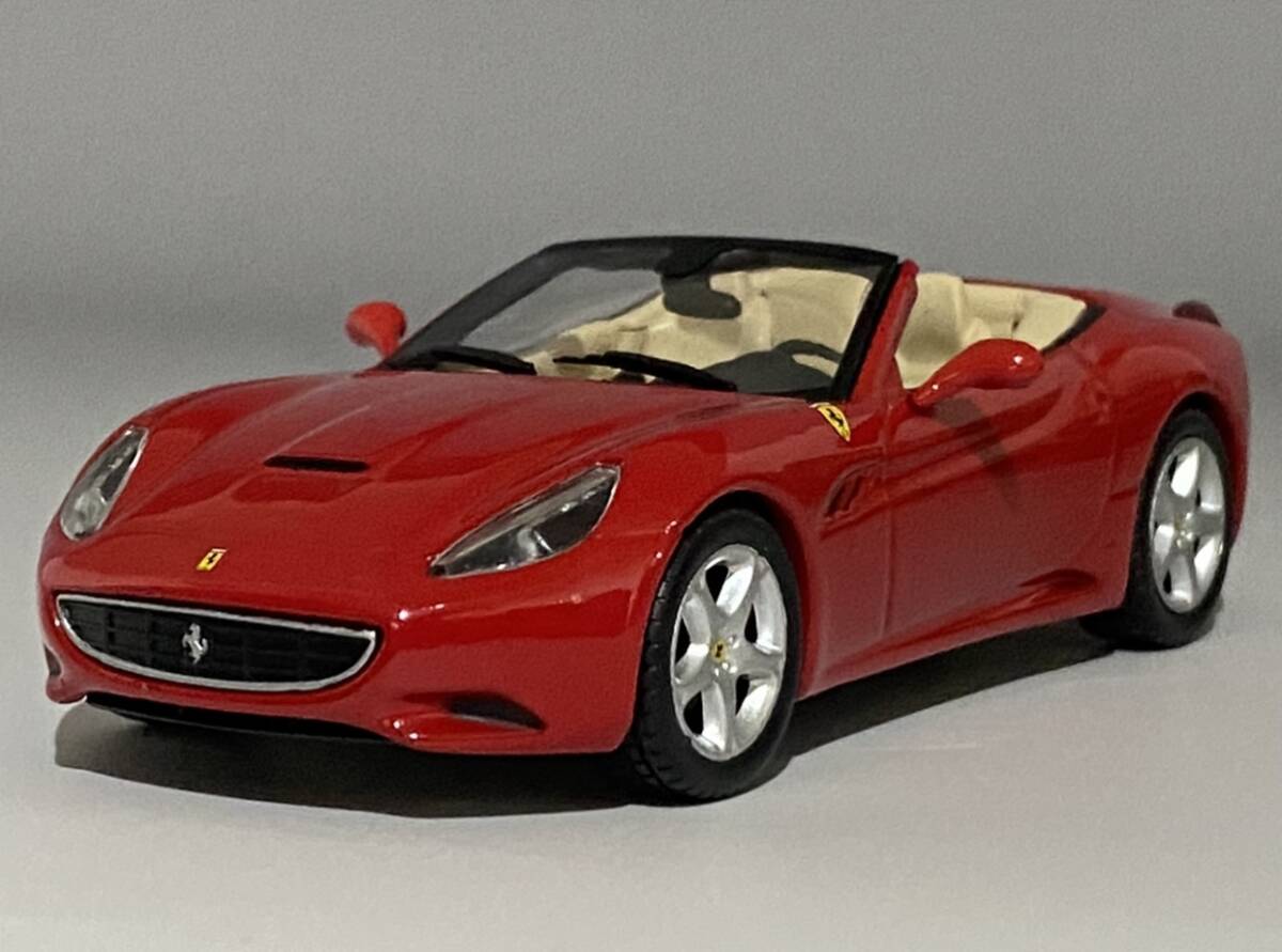1/43 Ferrari California 2+2 Convertible 4.3L V8 (Type F149) ◆ Disegno di Pininfarina ◆ フェラーリ _画像3