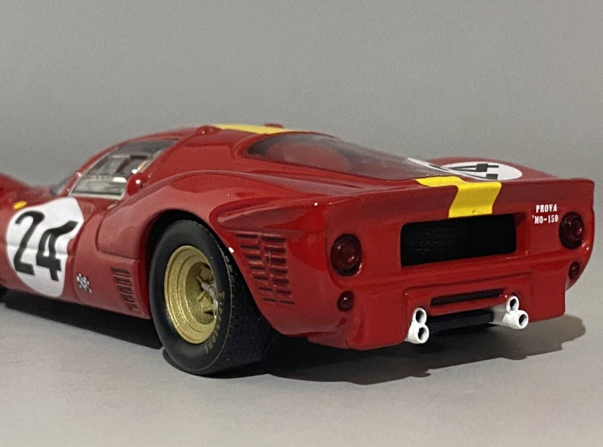 1/43 Ferrari 330 P4 #24 Willy Mairesse / ‘Beurlys’ Jean Blaton ◆ 3位 24h Le Mans 1967 ◆ フェラーリ ル マン24時間レース_画像9