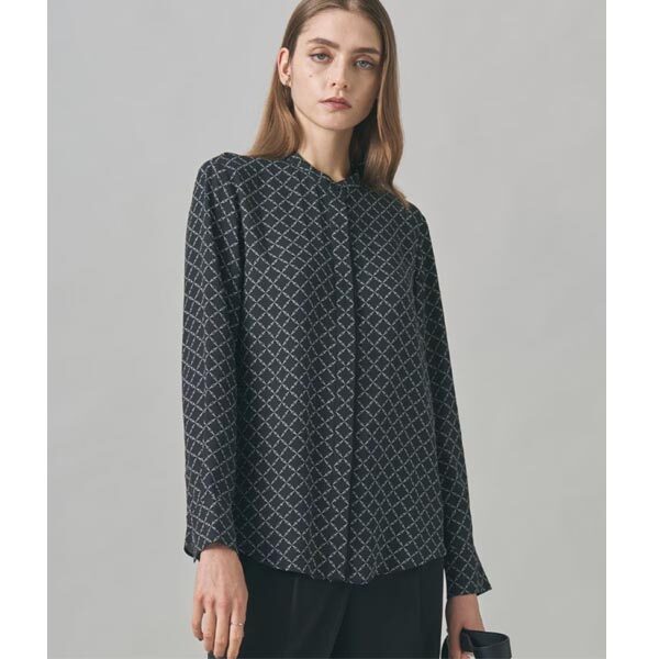 ＩＣＢ【接触冷感・UVケア・速乾・洗える】BackSatinAmunzen バンドカラーブラウス（Ｌ＝15号）新品※大きいサイズ・新品(col.505)_画像2