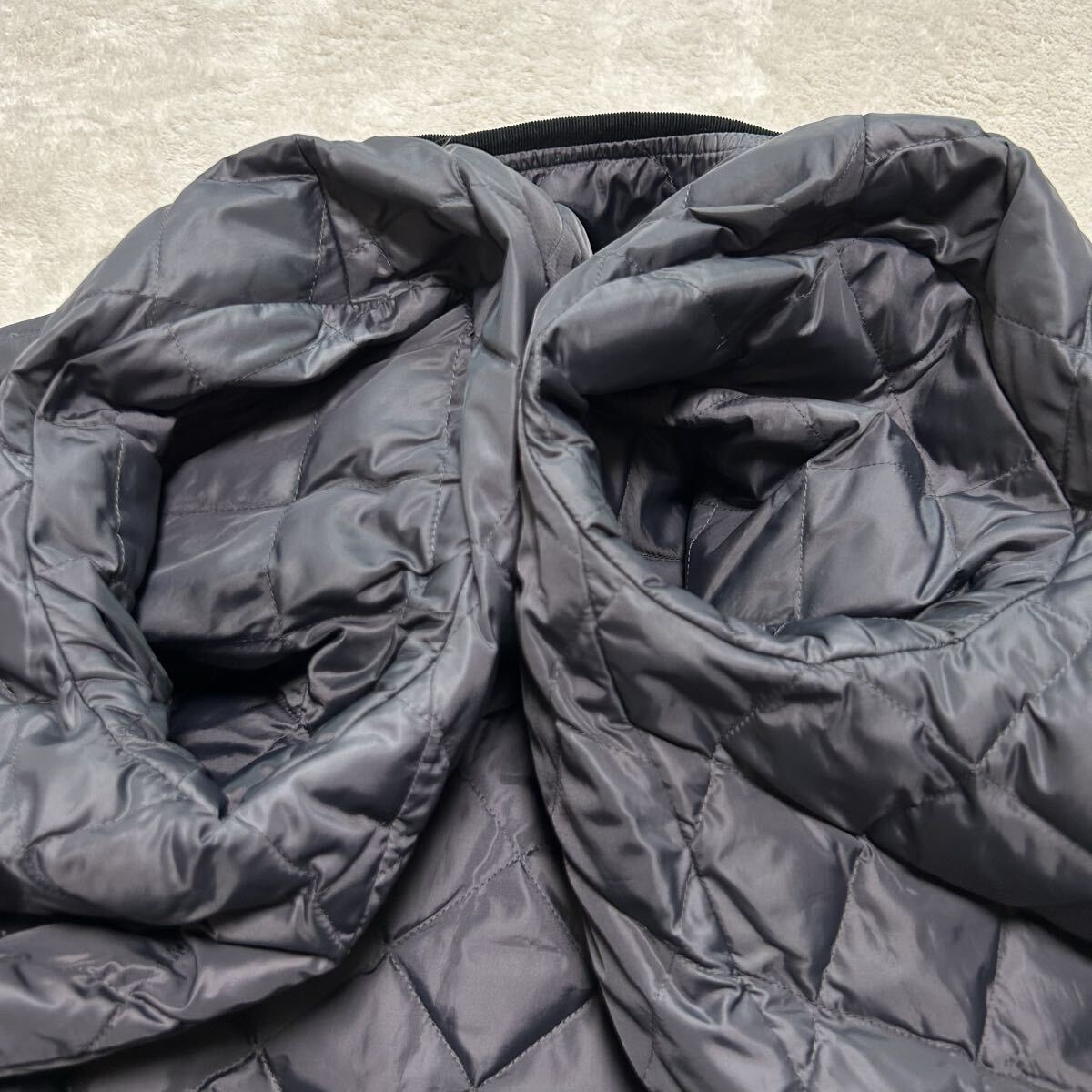 極美品/近年モデル●マッキントッシュフィロソフィー MACKINTOSH PHILOSOPHY ダウンジャケット キルティング リバーシブル ロゴ M アウター_画像9
