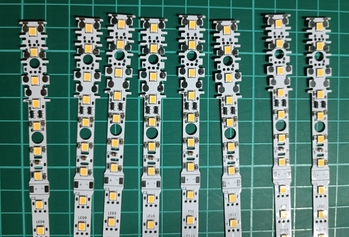 ジャンク品①　5000k室内灯_画像2