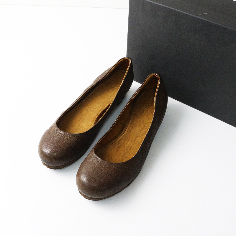 美品 クリスチャンポー CHRISTIAN PEAU レザーフラットパンプス 38 ブラウン/ぺたんこヒール プレーンシューズ【2400014499209】_画像1
