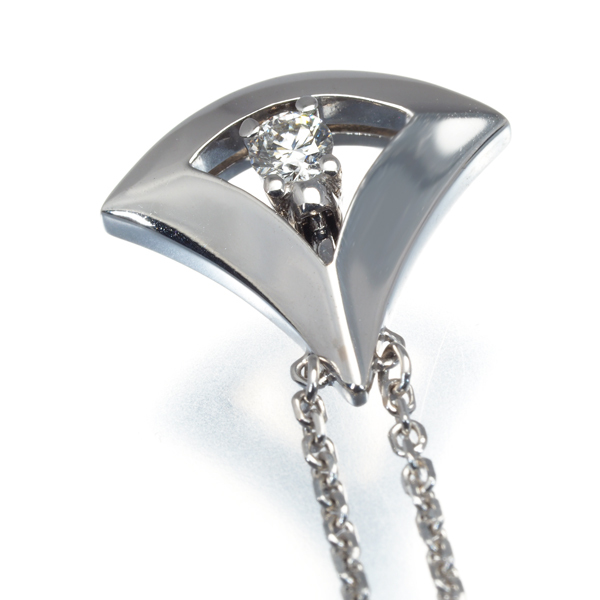 ブルガリ ネックレス ダイヤ ダイヤモンド ディーヴァドリーム K18WG BLJ 大幅値下げ品_画像2