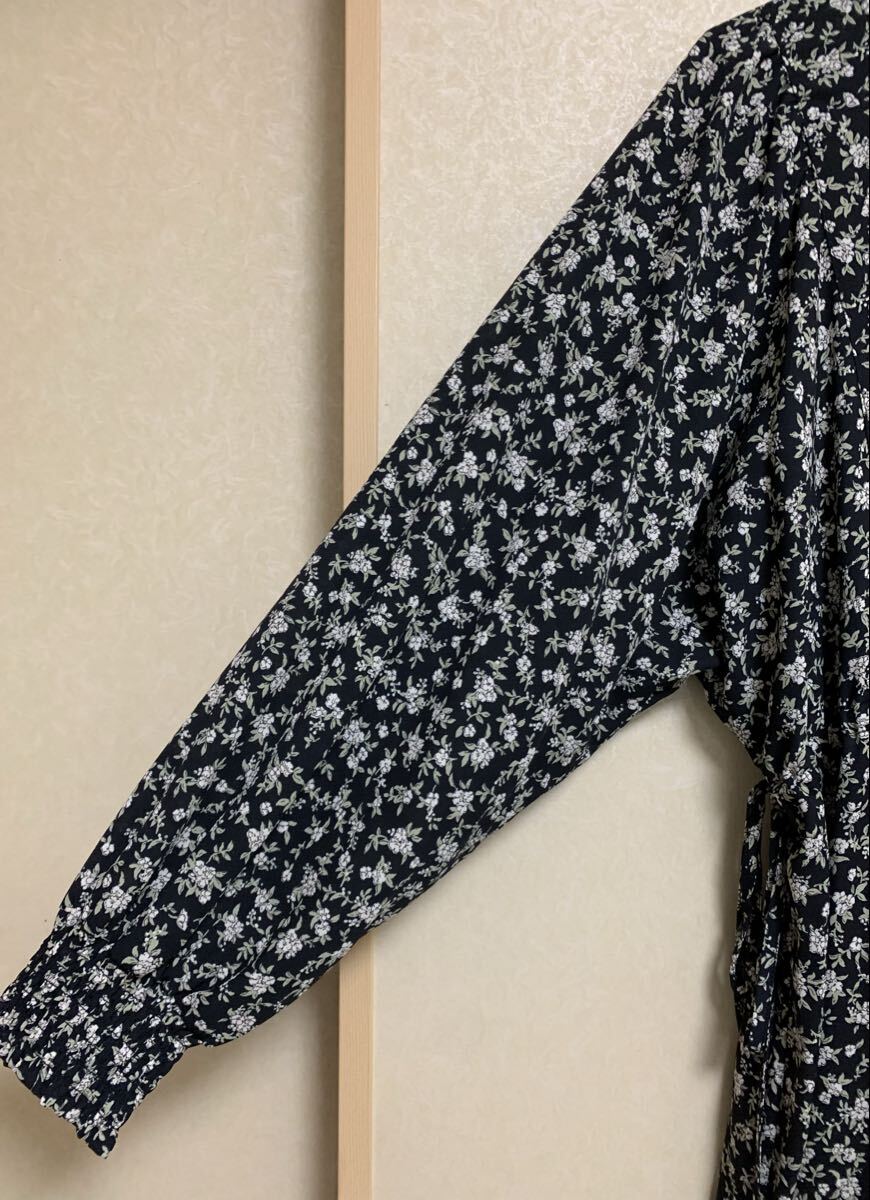 【送料込】ジーユー GU フラワープリントボリュームスリーブワンピース 長袖 ブラック 黒 サイズ XXL ロングワンピース 花柄_画像3