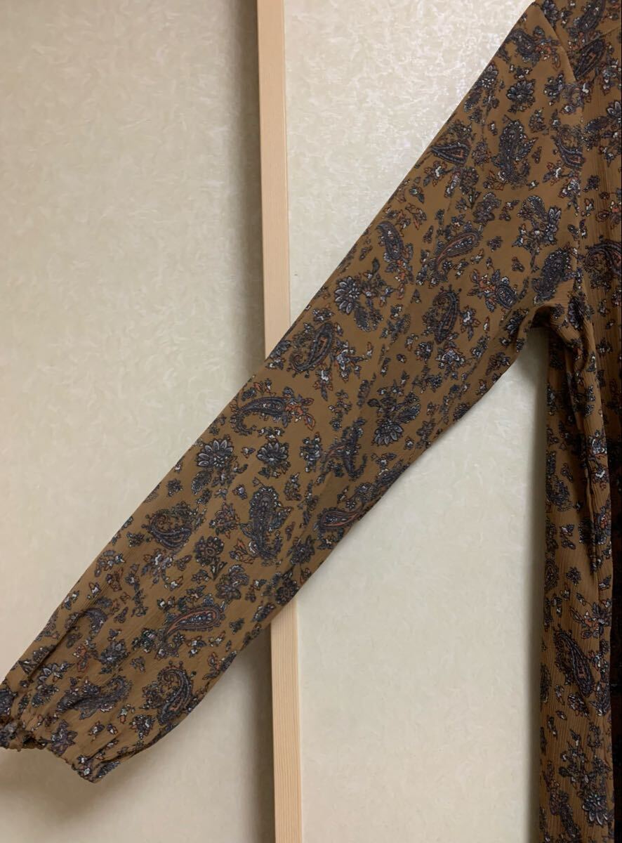 【送料込】ジーユー GU ペイズリープリントワンピース 長袖 茶系 サイズ L ロングワンピース _画像3