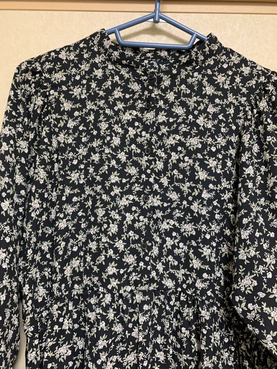 【送料込】ジーユー GU フラワープリントボリュームスリーブワンピース 長袖 ブラック 黒 サイズ XXL ロングワンピース 花柄_画像2