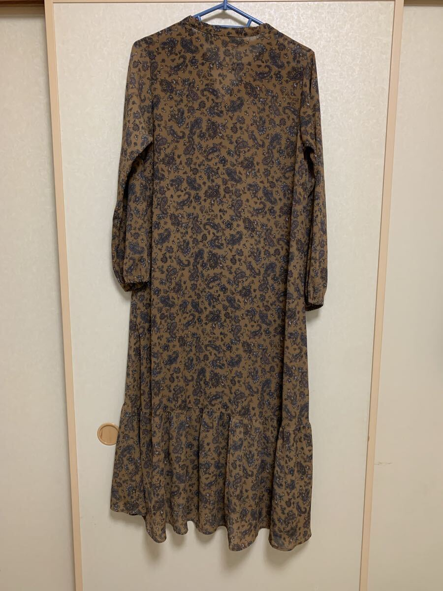 【送料込】ジーユー GU ペイズリープリントワンピース 長袖 茶系 サイズ L ロングワンピース _画像5
