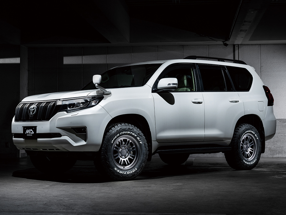 MID off-road M16 легкосплавные колесные диски 4 шт. комплект 18x9J 6H 135 +10 steel прозрачный /18 дюймовый NITRO POWER Nitro энергия