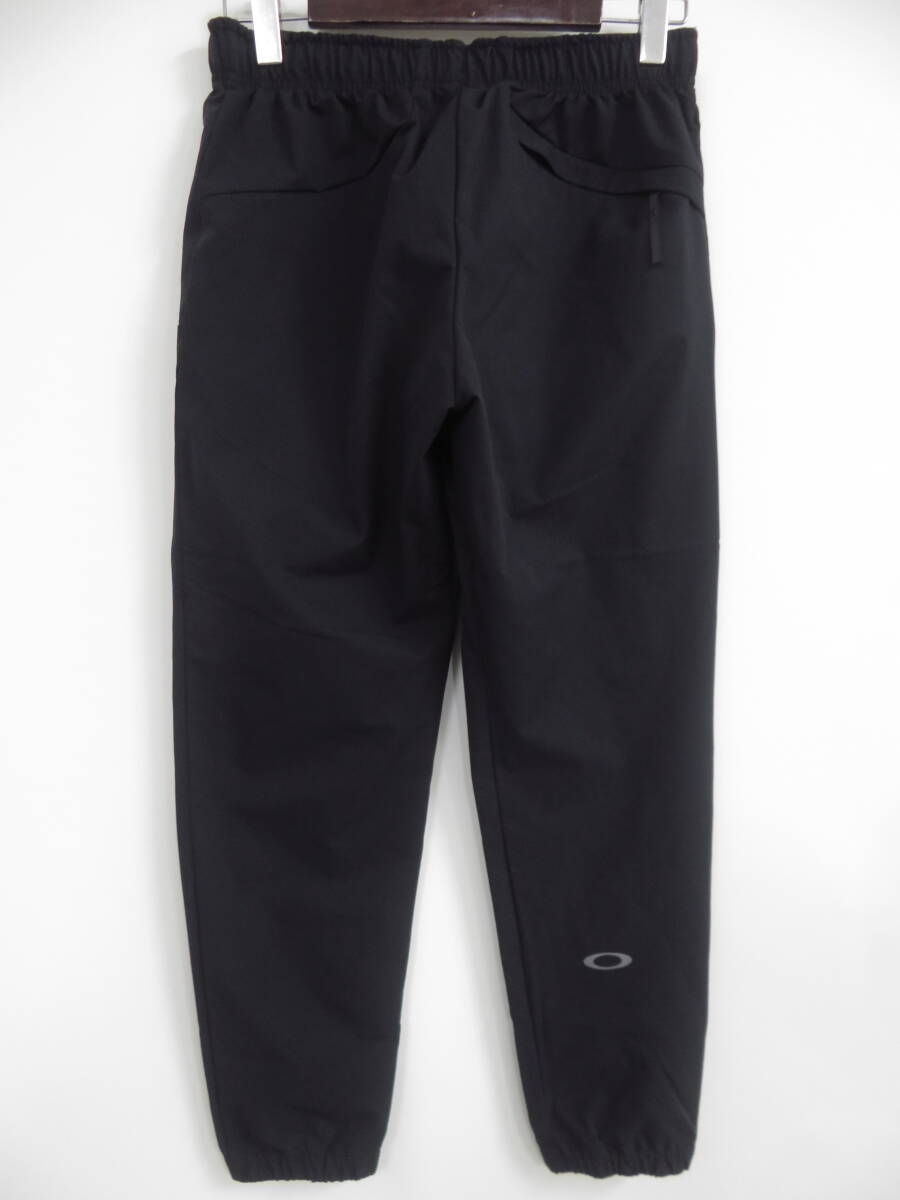 mf60) OAKLEY オークリー BORDERLESS HEAT SHIELD CLOTH PT FOA408431 メンズ クロスパンツ Mサイズ ブラック スポーツウェア_画像4